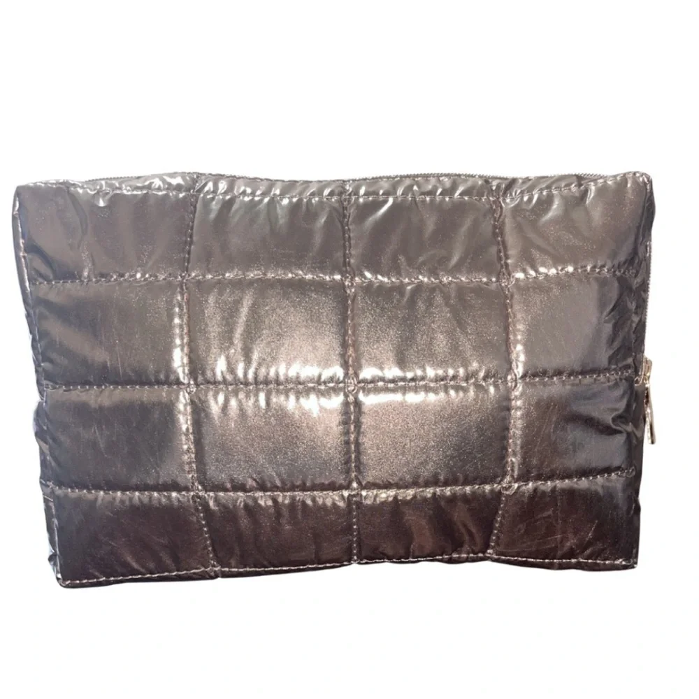 NWOT Sephora Rose Gold Metallic Quilted Puffer Makeup Cosmetic Bag